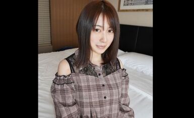 FC2PPV-1728986 デカチンでストレス発散！高級割烹店勤務Ｆカップ女性♥️おまんこに大量中出し！