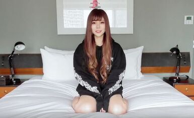 FC2PPV-1646670 【脱がずにするのも悪くない】みさ（りせ、める）/二十歳/大学生【完全顔出し】着衣生ハメSEX