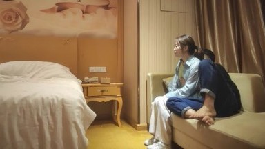 【胖子工作室】，粉丝强烈要求，人气良家女神返场，珠宝妹，娇羞可人随叫随到，饥渴风情，且看且珍惜