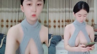 【36E白嫩大奶美妞】挂完毛再自慰，跳蛋假屌轮番上，透视装撩起露奶，大肥臀更是诱人，从下往上视角抽插骚穴