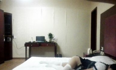 私房震撼首發售價200大洋新作 MJ大神道人爽迷重慶00後JK學生妹屁眼打力水1080P無私房水印原版 (1)