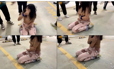 校园暴力门事件 一群坏学生地下停车场欺负一个女生,衣服都给扒光了,还有几个男生说要摸一下她的奶子