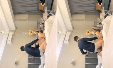 【反差同学探花】，神似郑爽的学生妹，清纯漂亮，小伙提前准备大黑牛，粉红逼逼 (3).