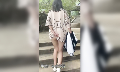 最新推特七位人氣蘿莉女主露出私拍 戶外野戰全裸路邊翹美臀後入啪啪小空醬  (5)