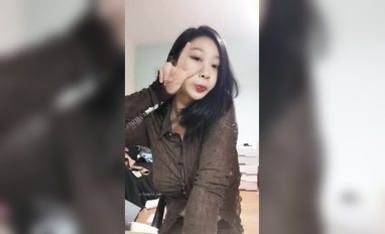 應求更新！美胸大學生~【眼裡有星辰】道具自慰~好騷好美！ (10)