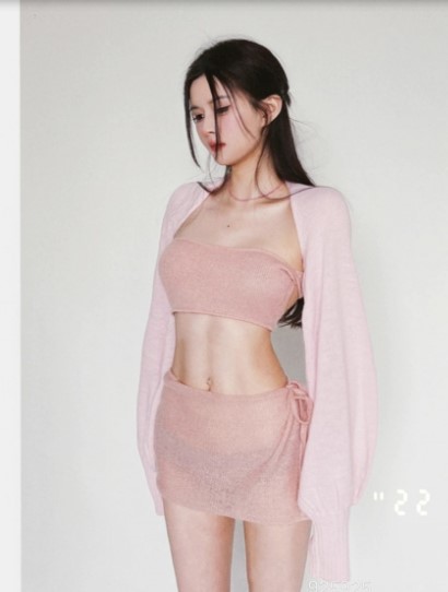 私密猎奇部落付费群贵宾席专属福利~无套插入干净无毛馒头穴合集~视觉盛宴第三季 (14)