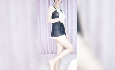 甄漂亮 學妹勾引保安大爺野戰 多場合集 (6)