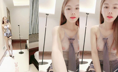 頂級尤物女神 兔兔 超粉內衣 (1)