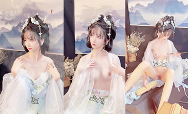 【高端絕美❤️私拍】超火爆網紅喵小吉黃金拍檔金魚kinngyo新作《蒼梧瑤》畫風美到爆炸 酥乳小穴誘人至極 (1)