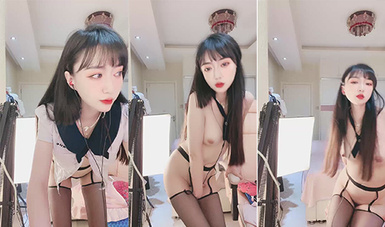 極品主播@荷花 尺度福利秀 (6)