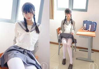 萬眾矚目女神終於露了！微博SSS純天然極品治癒系清純美女【赤西夜夜】萬元定製-雙馬尾JK