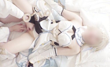 妖嬈魅惑女神【Aliceholic13】長腿氣質尤物御姐女神動漫cos，魔鬼身材女神多體位蹂躪爆草，極度淫騷瘋狂榨精 高潮浪叫1