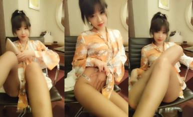 頂級網紅泄密！價值萬元斗魚ASMR四大女主播之清純路線女神【小女巫露娜】私定全集，經濟的蕭條只好下海了