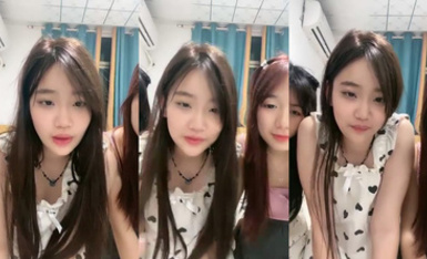 【甜心寶寶穎】19歲女大生帶閨蜜下海~仨人全脫了!揉奶玩… (5)