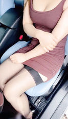 【剧情演绎】超爽野外带着嫂子去野外车震操逼，满面身姿骚气十足，车内疯狂操逼