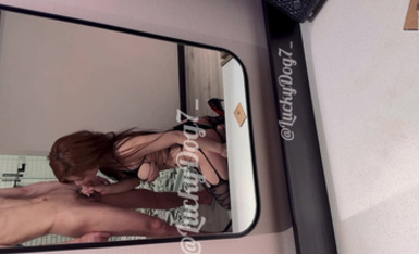 極品巨乳福利姬@崽醬(月兒) 尺度私拍 (1)