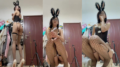 【行簡】網襪兔女郎＋黑白雙絲跳蛋自慰_1