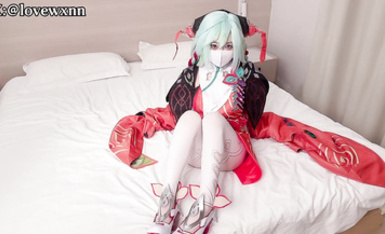 【小欣奈】少司緣COS被操，一線天饅頭粉屄嗲聲嗲氣每一下都被插的好深直達花心