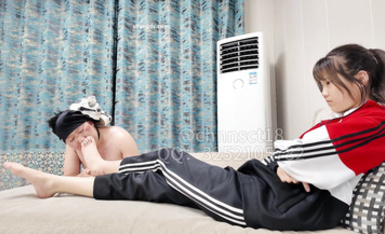 【與精神小妹的那些事】雙女調教，多人運動，足交啪啪合集 (1)