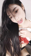 很耐看的氣質母狗大學生，無套啪啪大秀，臉穴同框假雞巴深插蜜穴，表情反差到爆 (22)